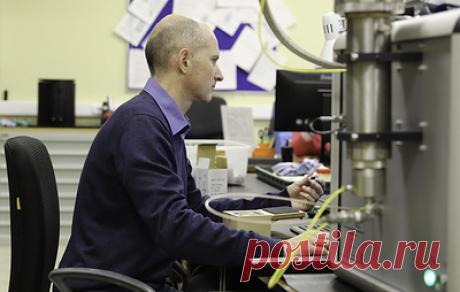 Институт РАН уточнил параметры потенциально опасного астероида, сближающегося с Землей. Астероид имеет сложную несферическую форму