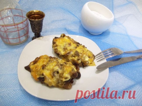 Запеченная свинина с вешенками. Рецепт с фото