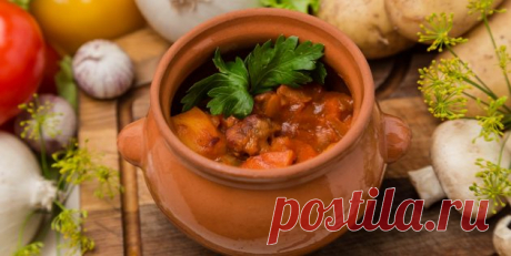 Как приготовить мясо в горшочках: правила, тонкости, рецепты