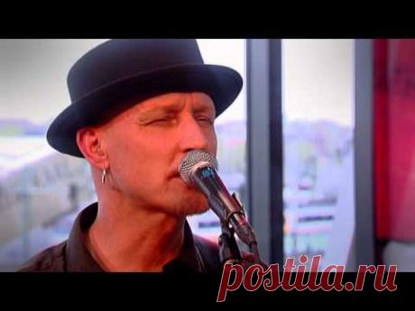 King of the World - R.H. weber/ Bluesified 🎧 🎼 Великолепная группа из Нидерландов 👍 Её создатель - легендарный гитарист Erwin Java https://www.inenomassen.nl/pics/erwin%20java/java_nieuw01.jpg