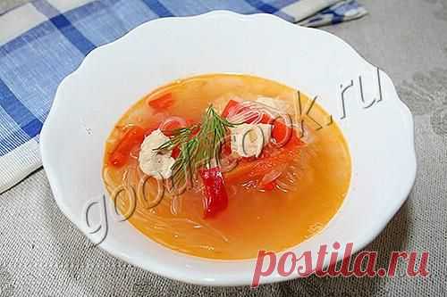 Суп с болгарским перцем и рисовой лапшой (фунчозой) | Четыре вкуса