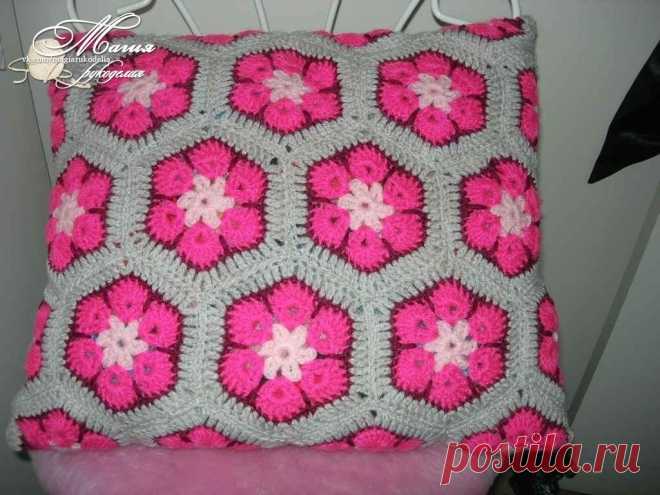 Шестиугольник крючком «Африканский цветок» и идеи его применения.