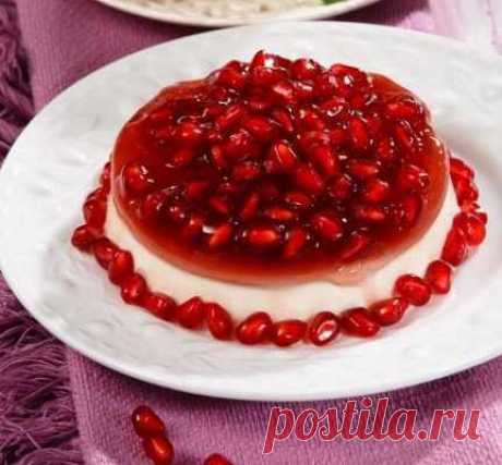 Ягодный десерт с нежным сливочным кремом — БЛИНЧИК