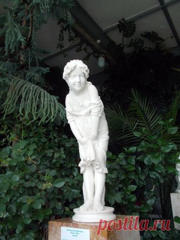 Девочка в Воронцовском дворце﻿