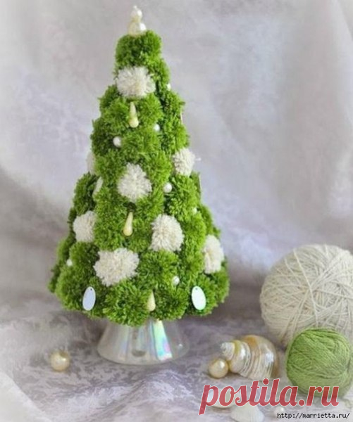 Кровать из деревянных поддонов