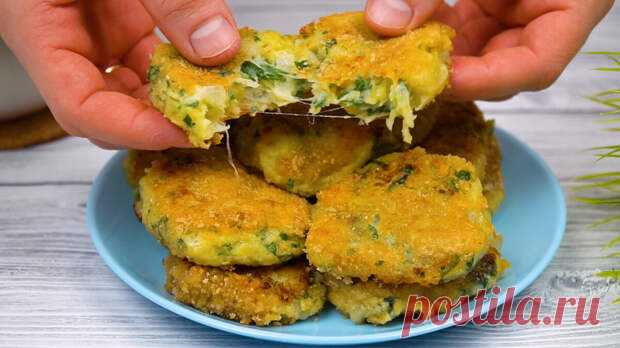 (48) Очень вкусные котлеты из картошки - Будет вкусно - 30 января - 43581268762 - Медиаплатформа МирТесен Очень вкусные котлеты из картошки. Их даже можно назвать пирожками из картошки. Очень вкусно, советую попробовать, Вам понравится! Подписывайтесь, каждый день новые рецепты!😊👍🏻В конце статьи есть видео. Всем приятного аппетита и хорошего настроения!🥰 Ингредиенты : 3-5 картошки. 2 луковицы. 2 яйца. - 30 января - 43581268762 - Медиаплатформа МирТесен