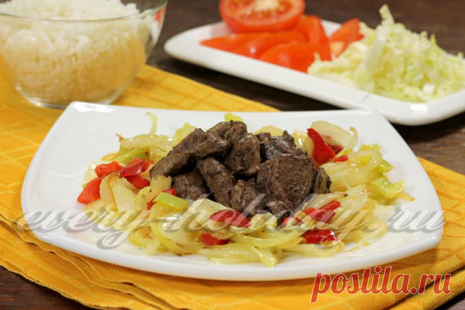 Куриная печень жареная с луком, рецепт