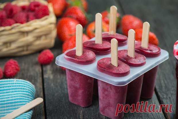 Десять рецептов вкуснейшего мороженого специально для этого лета Этим летом готовим фруктовое мороженое сами: это и полезнее, и вкуснее. Рецепты ищите в новом обзоре. Мы отобрали самые лучшие.