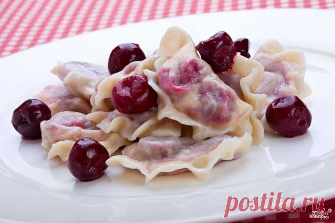 Вареники с вишней на пару на кефире - пошаговый кулинарный рецепт с фото на Повар.ру