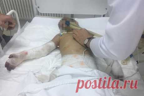 «Врачи несли ей шоколадки и плакали» Семилетняя девочка едва не погибла от истязаний в семье. Ее история потрясла всю Россию