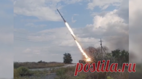 «Три пусковые установки и радиолокационная станция»: ВС РФ поразили в зоне СВО компоненты американского ЗРК Patriot. Российские войска уничтожили радиолокационную станцию AN/МPQ-65 и поразили три пусковые установки зенитного ракетного комплекса Patriot (США), сообщили в Минобороны РФ. Также был поражён склад боеприпасов оперативно-тактической группы «Донецк», ещё восемь складов боеприпасов бригад ВСУ были уничтожены. Совокупные потери войск киевского режима составили до 1,7 тыс.…