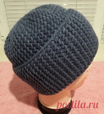Шапка из мерино лайт Пряжа MERINO LIGHT (70% шерсть, 30% акрил, 225м/100г), цвет № 2600, спицы ADDI № 3,25/60 и № 3,75/60. На шапочку ушло 165г. Из-за двойной структуры узора она получилась довольно тяжёленькая.Узор «Наклонная резинка»Количество петель кратно 2 + 1 петля симметрии + 2 кромочные. Значком *...