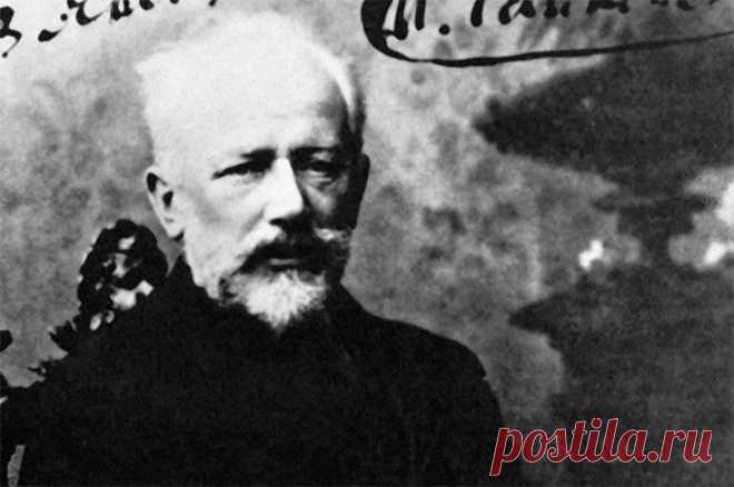 Ильич — наш! Что любил и что ненавидел композитор Пётр Чайковский. «Меня глубоко возмущают те господа, которые готовы умирать с голоду в каком-нибудь уголку Парижа, которые с каким-то сладострастием ругают все русское. Люди эти ненавистны мне; они топчут в грязи то, что для меня несказанно дорого и свято».