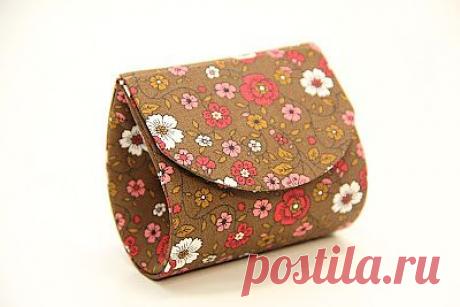 Склеить сумочку по мастер классу.
