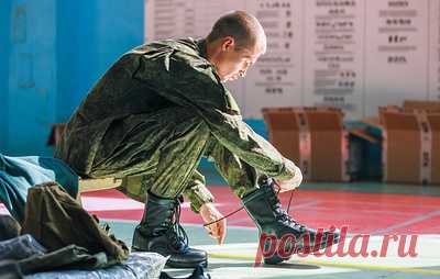В Положении о военной службе отменили возрастной предел для заключения первого контракта. Первый контракт и россияне, и иностранные граждане смогут заключить по достижении 18 лет без указания каких-либо иных ограничений по возрасту