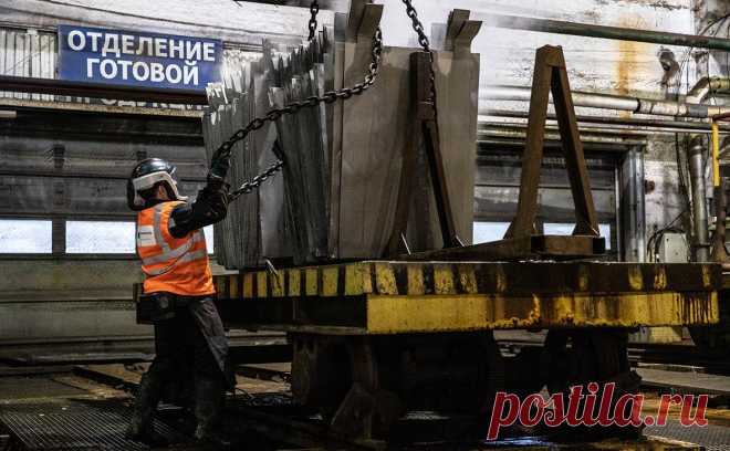 «Норникель» заявил, что санкции приведут к неустойчивым ценам. «Норникель» считает, что ограничения США и Британии для никеля, алюминия и меди из России усугубят ценовую неустойчивость и повысят неопределенность в цепочке поставок. На Россию приходится около 9% мирового производства никеля