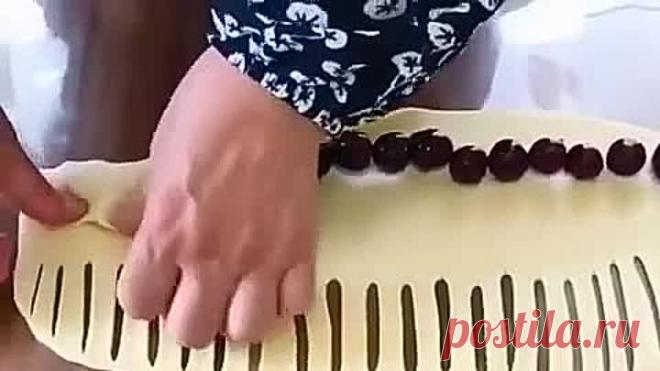 идея для выпечки: пирог с вишней