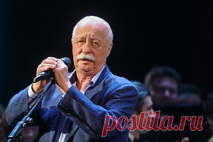 Якубович объяснил отказ смотреть «Поле чудес»