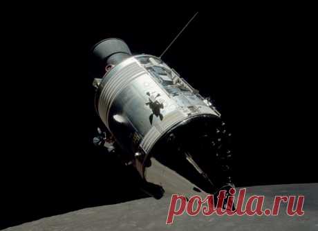 HUMANOID HISTORY : Photo