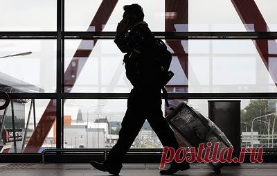 В аэропортах Москвы отменили, задержали и перенаправили 133 рейса из-за БПЛА. Во всех столичных аэропортах действуют ограничения на прием и вылет самолетов