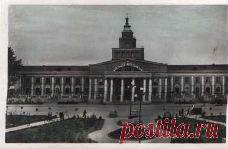 1960 г. Вокзал. Открытка. -Мин-Воды