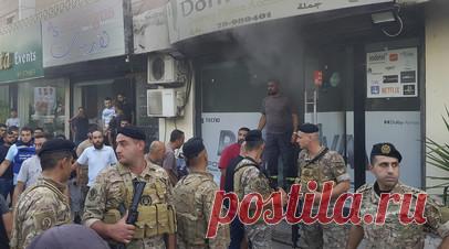 Управление гражданской авиации Ливана запретило проносить в самолёты пейджеры. Главное управление гражданской авиации Ливана запретило проносить в самолёты рации и пейджеры. Читать далее