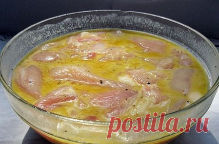 Маринад-заливка для приготовления любого мяса

Яйцо  2 шт
Горчица  1 ст л
Крахмал  1 ст л
Соль  1 ч л
Смесь перцев  1 ч л
Масло растительное  1 ст л

Мясо — 500 гр