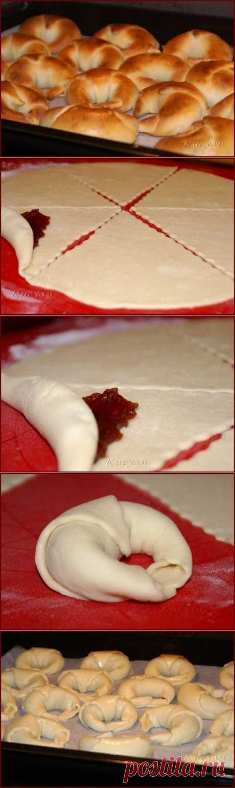 Калачики с джемом. Из творожного теста
