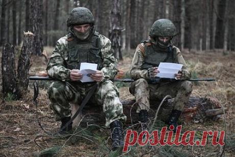 Минобороны РФ организовало доставку писем от родственников военным на Украину. Министерство обороны России разрешило отправлять письма и посылки военным, проходящим службу в зоне специальной операции на Украине. «Воинские части, в которых проходят службу, прикреплены к подразделениям фельдъегерско-почтовой связи Вооруженных сил Российской Федерации», — подчеркнули в ведомстве.
