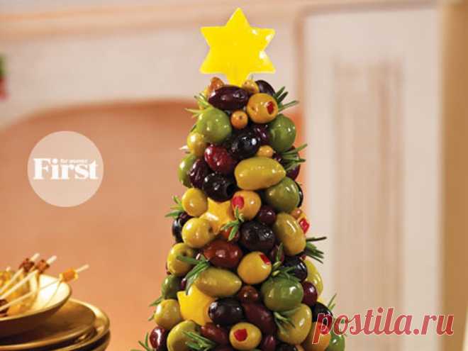 Mixed Olive Appetizer Tree  

Perfect for Christmas parties, this no-cook olive appetizer is a stress-free way to deliciously showcase your seasonal spirit

1 Styrofoam cone...