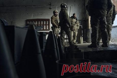 В Раде раскритиковали генералов ВСУ за неумение вести оборонительные операции. Депутат Верховной Рады Украины Марьяна Безуглая на своей странице в Facebook (соцсеть запрещена) раскритиковала командование ВСУ за неумение должным образом вести оборонительные операции. По ее словам, генералы ВСУ не проводили системную работу по возведению защитных укреплений ни в одном из оставленных Киевом городов.