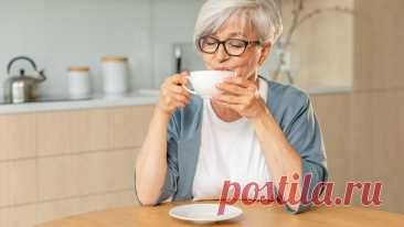 Ученые раскрыли простую «формулу долголетия» - Правильное соотношение потребления ЧАЯ, КОФЕ и ВОДЫ продлевает жизнь.