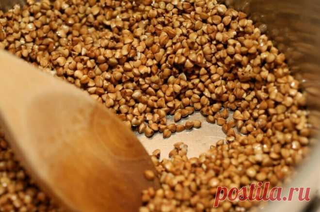 Почему мы неправильно варим гречку: 3 ошибки лишают вкуса и рассыпчатости. И как сварить вкусную и красивую гречку: 3 хитрости мудрых хозяек | В саду у Валентинки | Дзен