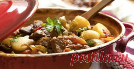 Тушеный картофель с огурцами — это старый семейный рецепт моей прапрабабушки