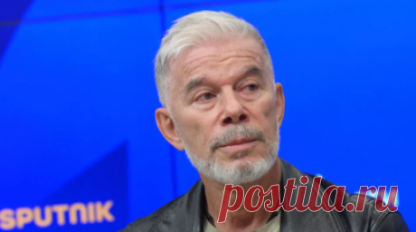 Экс-продюсера Газманова обвинили в передаче фото и песен артиста без его ведома. Музыкального продюсера Филиппа Россу обвинили, что он во время работы с народным артистом России Олегом Газмановым передал фотографии и песни певца без его ведома. Читать далее