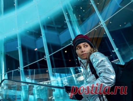 Пирс Броснан спас Холли Берри от удушья во время съемок фильма о Джеймсе Бонде