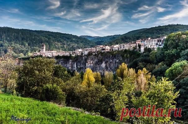 Жизнь на краю пропасти ( 5 фото ) | Краше Всех