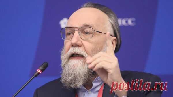 Дугин призвал использовать корректные формы во время полемики вокруг Ильина