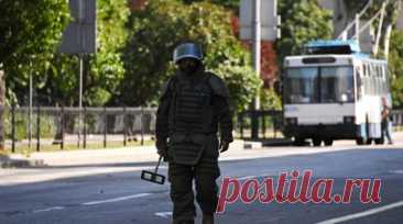 Не разорвавшийся в квартире Ростова-на-Дону снаряд вынесен из дома силами сапёров. Не разорвавшийся в одной из квартир Ростова-на-Дону снаряд был вынесен из дома силами сапёров, заявил мэр Александр Скрябин. Читать далее