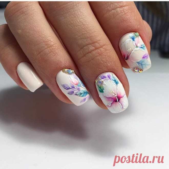 Весенний маникюр - модные тенденции красивого весеннего маникюра 2022 года