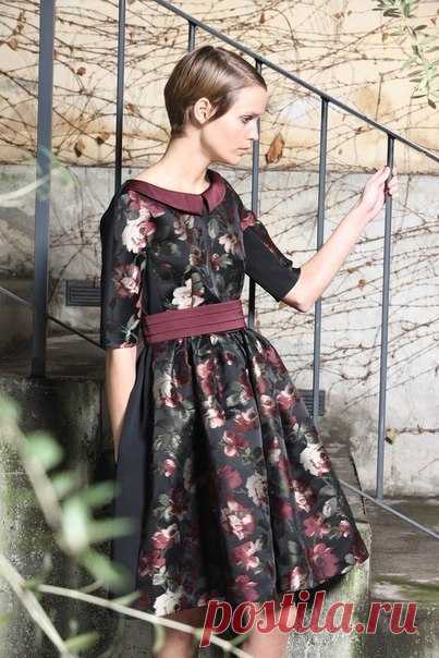 Шьём платье от Antonio Marras / Историческая справка