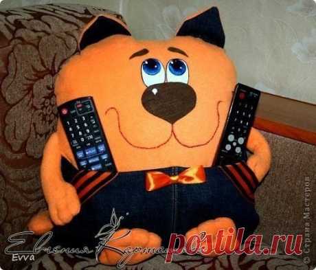 Многофункциональный кот