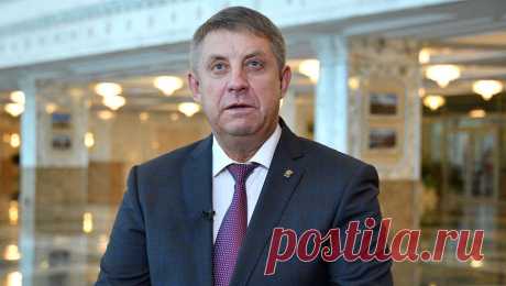 В Брянской области в результате обстрела сгорел жилой дом. Губернатор Брянской области Александр Богомаз сообщил в своем Telegram-канале, что обстрелу со стороны Украины подвергся поселок Суземка. &quot;Украинские террористы обстреляли поселок Суземка. Пострадавших нет. В результате прямого ...