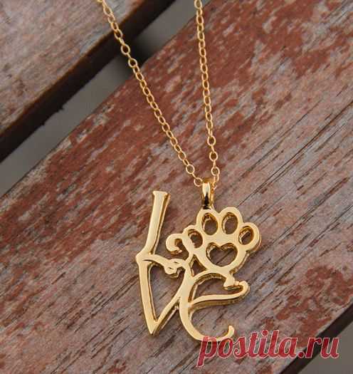 10 Necklaces Dog Lovers Can’t Stop Talking About!