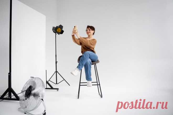 Крутые идеи для фотосессии.
Крутые идеи для фотосессии - это уникальные и оригинальные задумки для создания неповторимых и запоминающихся фотографий. Они могут быть направлены на воплощение определенного стиля, тематики или концепции, которые отражают индивидуальность и характер модели или пары.
Изображение от freepik