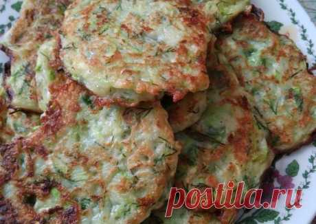 Кабачковые оладьи со вкусом грибов - пошаговый рецепт с фото. Автор рецепта Аистова Марина . - Cookpad