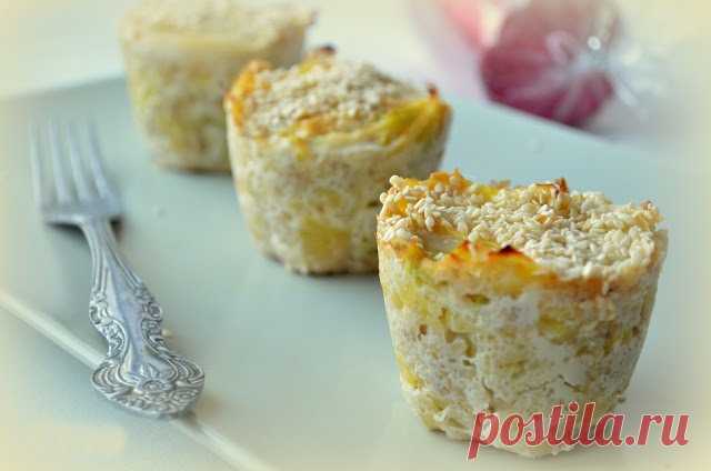 ПЕЧЁНЫЕ КОТЛЕТЫ ИЗ КАПУСТЫ  
Получилось ОЧЕНЬ вкусно, диетично, но сытно. Такие котлетки рекомендую подавать горячими, полив холодной сметаной!ИНГРЕДИЕНТЫ
400 г свежей капусты3 ст. л. геркулеса100 мл молока или сливок2 яйца2 ст…