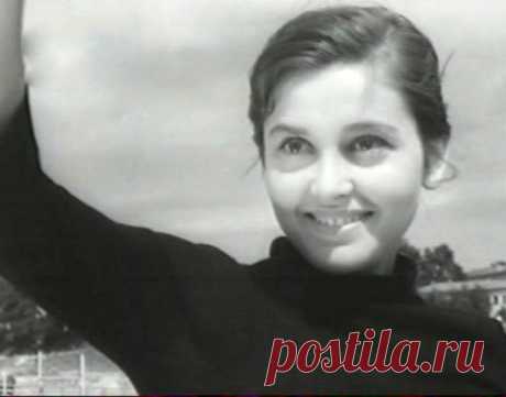 Инна Гулая, 9 мая, 1940
 • 28 мая 1990
