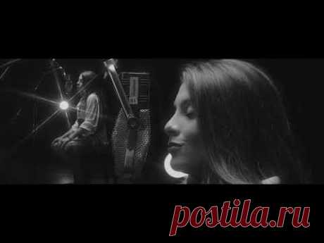 &quot;Moon River&quot; (Cover) - Grace Gaustad - YouTube