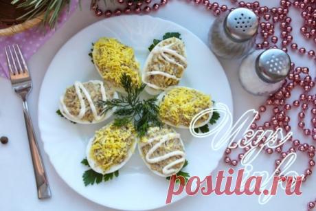 Фаршированные яйца шпротами